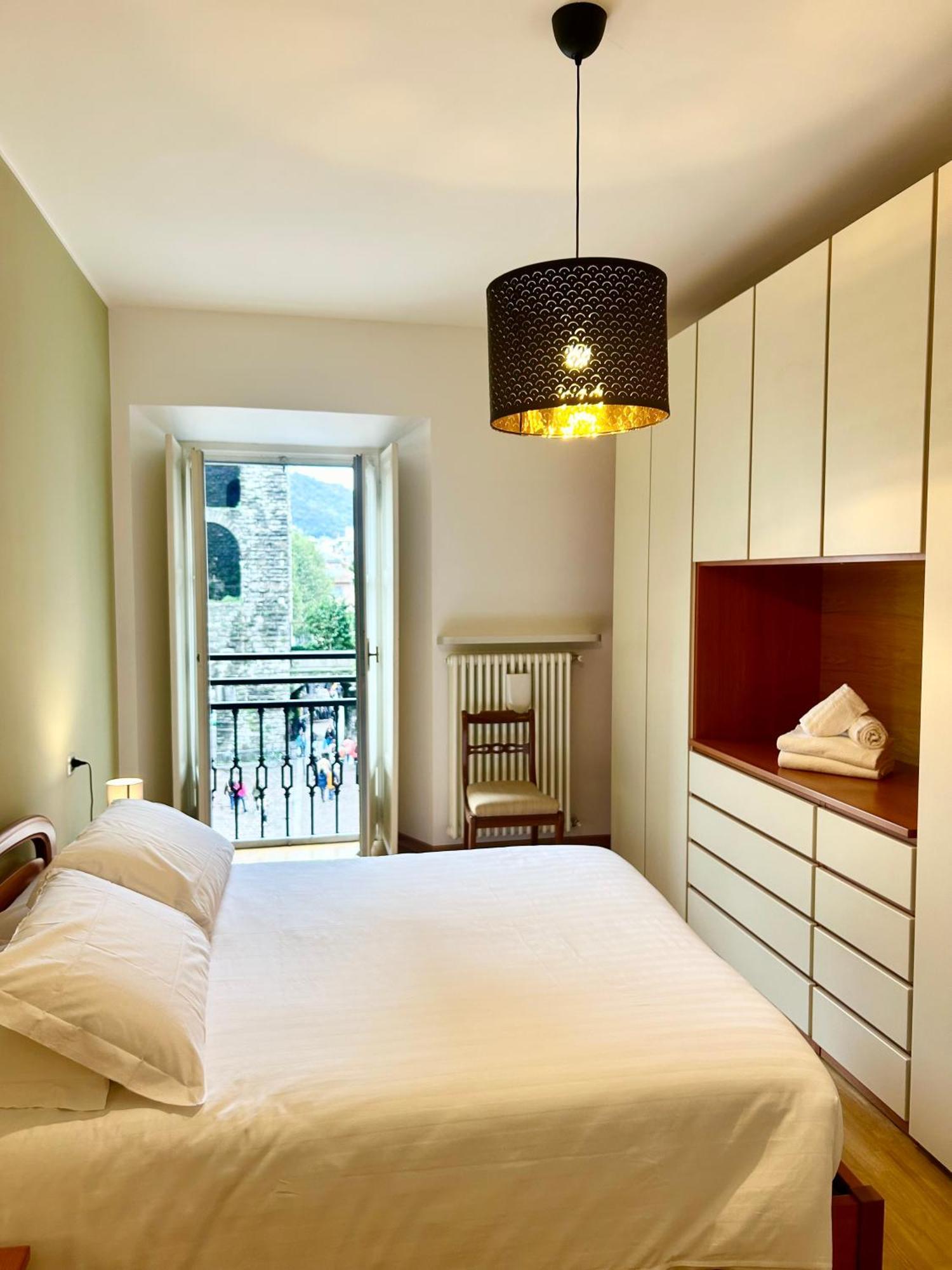 Porta Torre Como Apartment - By Relais Di Giada Zewnętrze zdjęcie