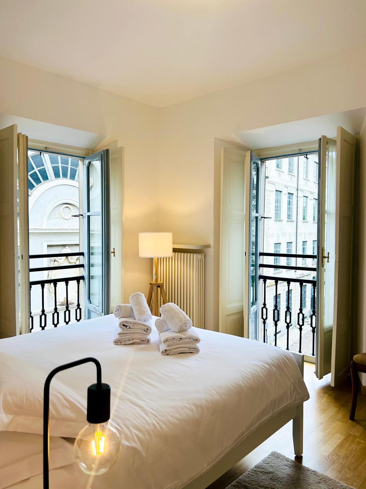 Porta Torre Como Apartment - By Relais Di Giada Zewnętrze zdjęcie